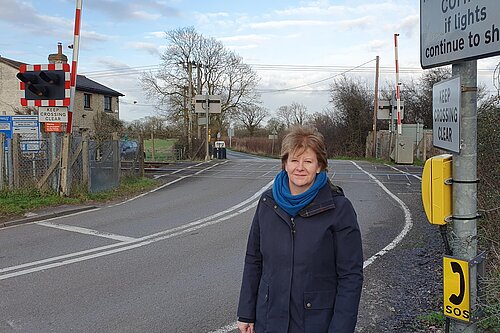 Cllr MacLean at Sandy Lane level crossing