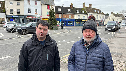 Councillors Pruden and Wheatley in Bicester's Market Square