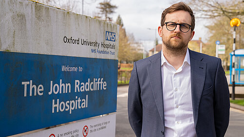 Freddie outside the John Radcliffe Hospital