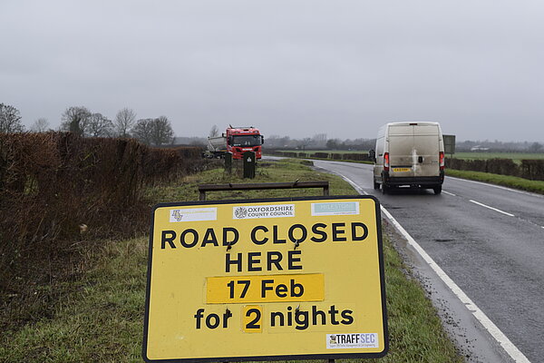 A417 road sign repairs