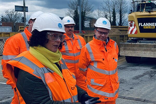 Layla visiting the Botley Road Bridge