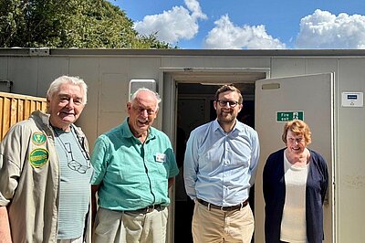 Freddie with the Shed-quarters team in Peppard