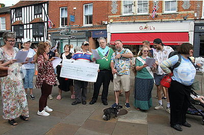 Freddie singing at the Singalong in Henley